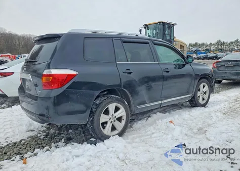 2010 Toyota Highlander Limited z USA, uszkodzony, nr VIN 5TDDK3EH1AS011034